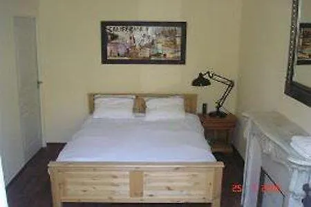 Villa Aramis Guesthouse Nicea