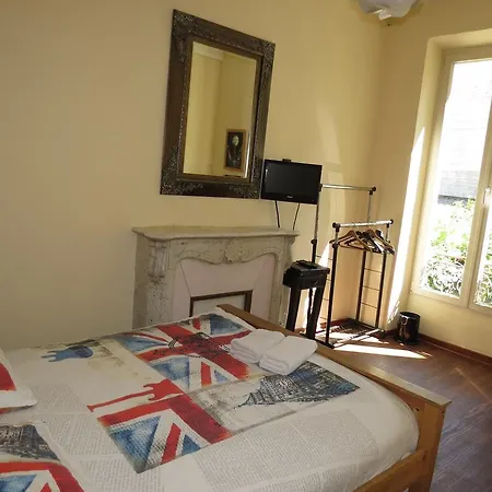 Villa Aramis Guesthouse 3* Nice