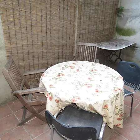 Villa Aramis Guesthouse Couette-café Nice