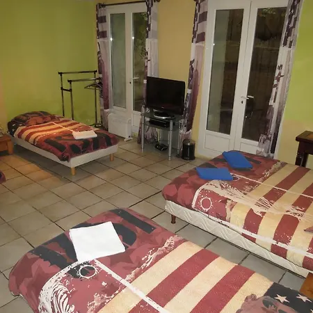 Villa Aramis Guesthouse Nicea