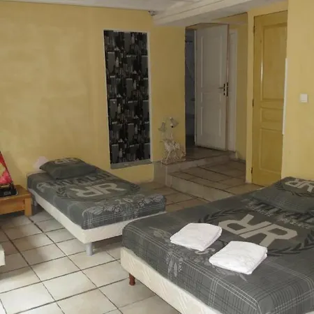 Villa Aramis Guesthouse Nicea