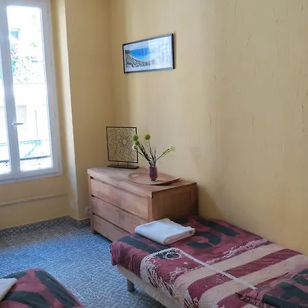 Villa Aramis Guesthouse Nocleg ze śniadaniem 3*