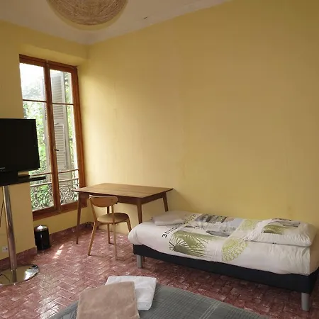 Villa Aramis Guesthouse Nicea